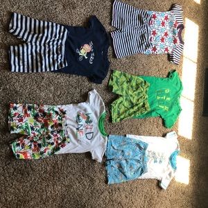 5 sets of Gymboree gymnies PJs 5T